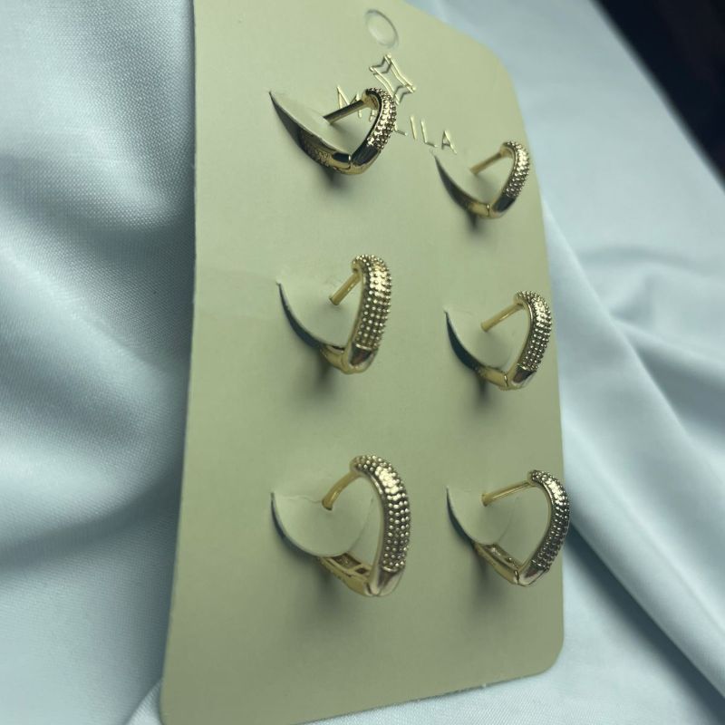 Brinco Trio Coração Trabalhado