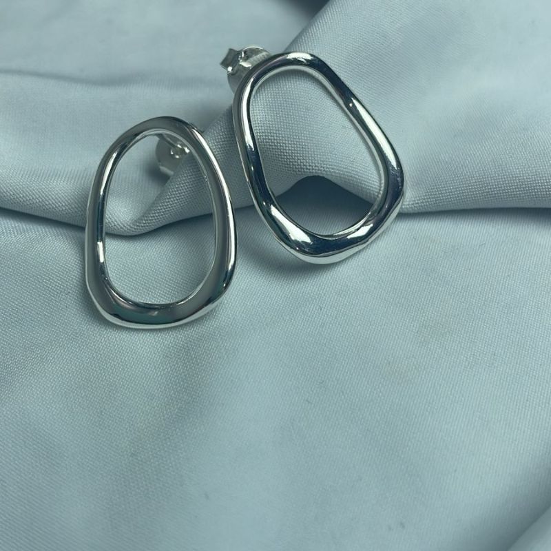 Brinco orgânico vazado