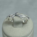 ANEL ENTRELAÇADO FOLHAS E ZIRCÔNIA Nº: 21