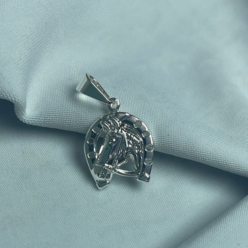 Pingente Cavalo com Ferradura
