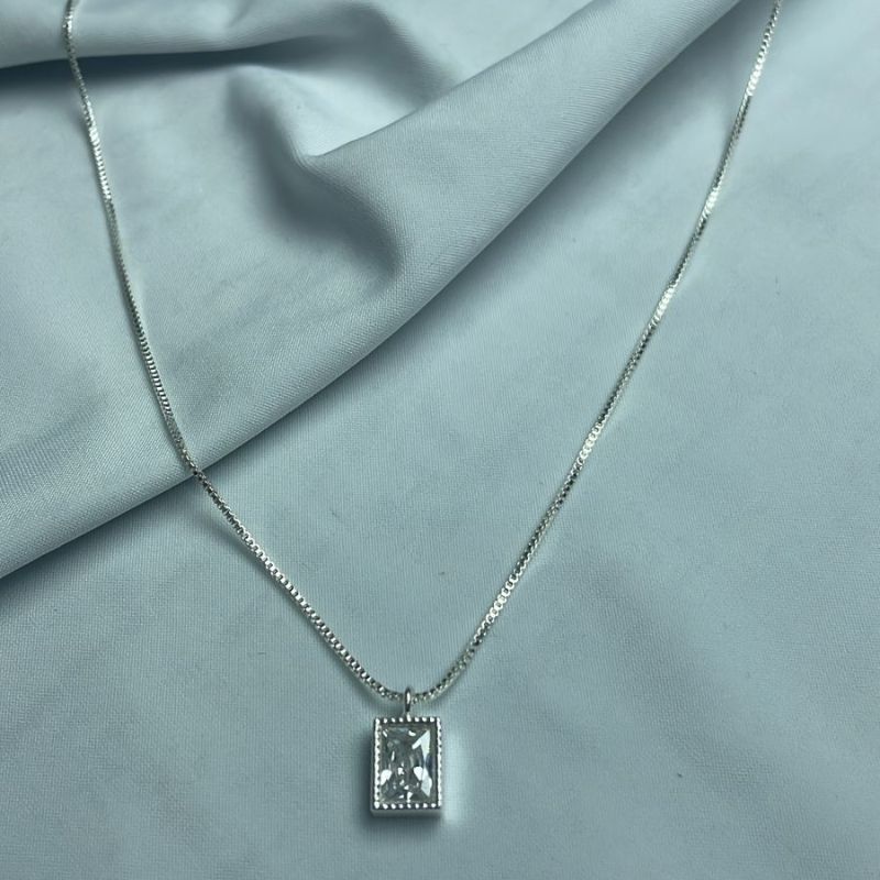 Colar Quadrado Cristal