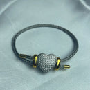 Pulseira Corda Cinza Berloque